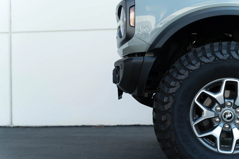 Load image into Gallery viewer, DV8 Capable Bumper Front License Plate Mount - 2021+ Ford Bronco - LPBR-04