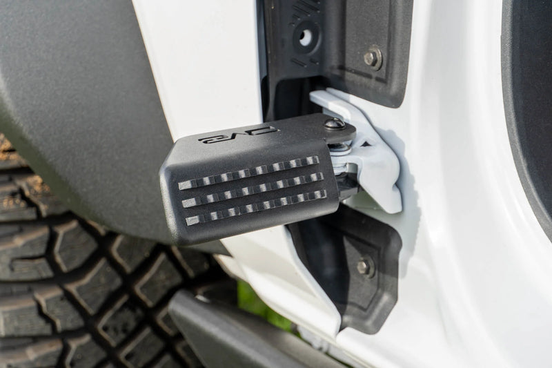 Load image into Gallery viewer, DV8 Foot Pegs - 2021+ Ford Bronco - STBR-01