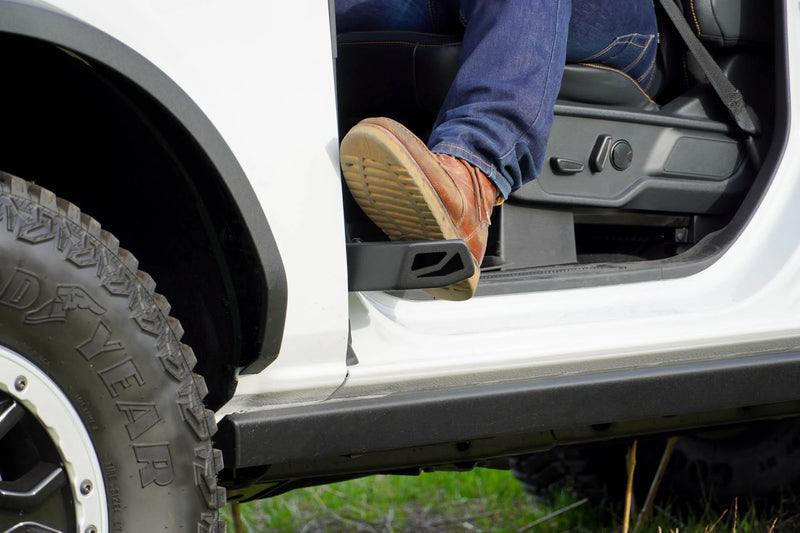 Load image into Gallery viewer, DV8 Foot Pegs - 2021+ Ford Bronco - STBR-01