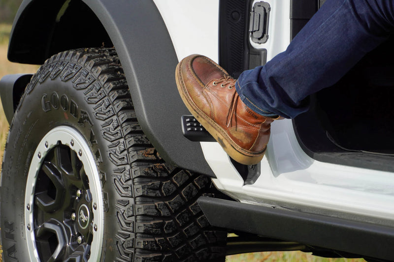 Load image into Gallery viewer, DV8 Foot Pegs - 2021+ Ford Bronco - STBR-01