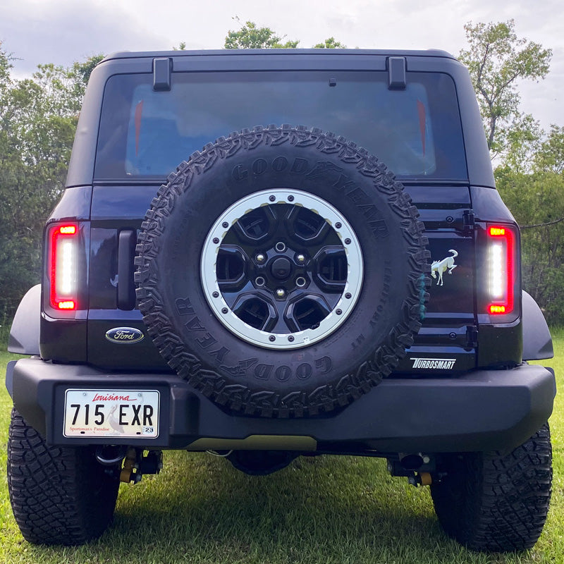 Load image into Gallery viewer, ORACLE Lighting Flush Style (Lensless) LED Tail Lights for 2021-2025 Ford Bronco
