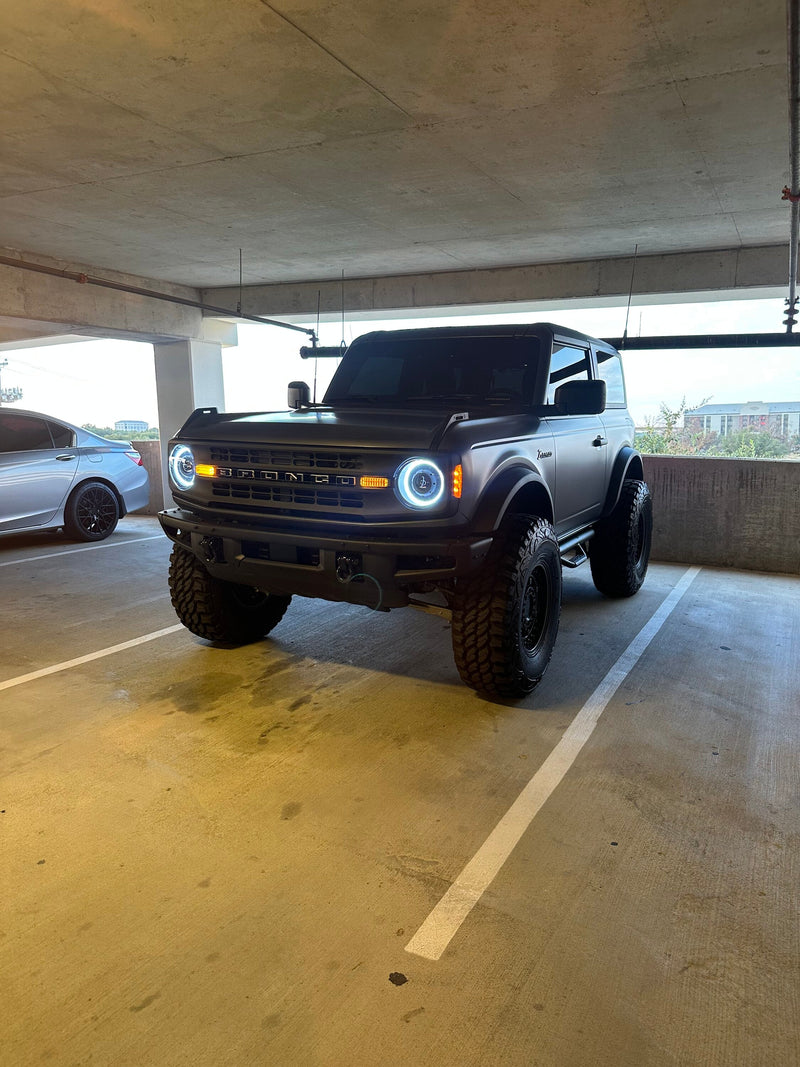 Load image into Gallery viewer, ORACLE Lighting Oculus™ Bi-LED Projector Headlights for 2021+ Ford Bronco