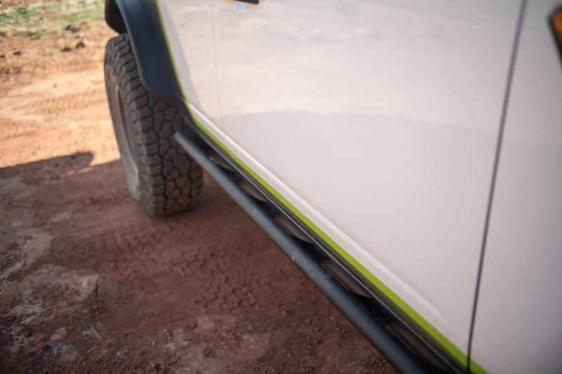 Load image into Gallery viewer, DV8 4-Door Rock Sliders FS-15 V2 - 2021+ Ford Bronco - SRBR-07
