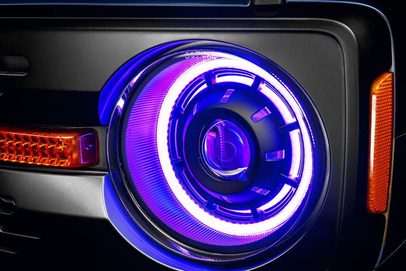 Load image into Gallery viewer, ORACLE Lighting Oculus™ ColorSHIFT® Bi-LED Projector Headlights for 2021+ Ford Bronco

