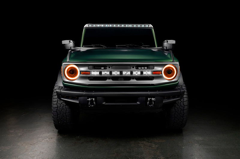 Load image into Gallery viewer, Front view of bronco with oculus turned on - amber DRL
